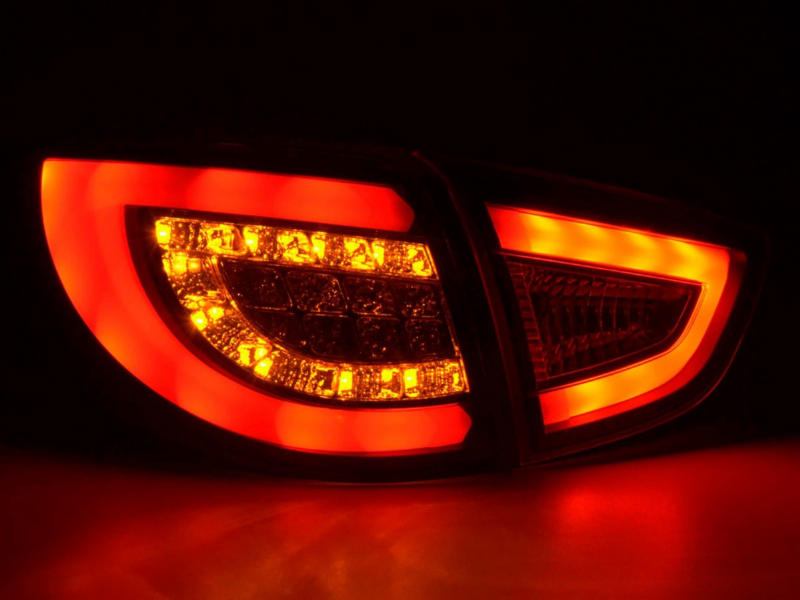 Hyundai IX35 09-13 LED Tube Red Taillights